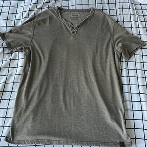 Lucky Brand Mens Henley